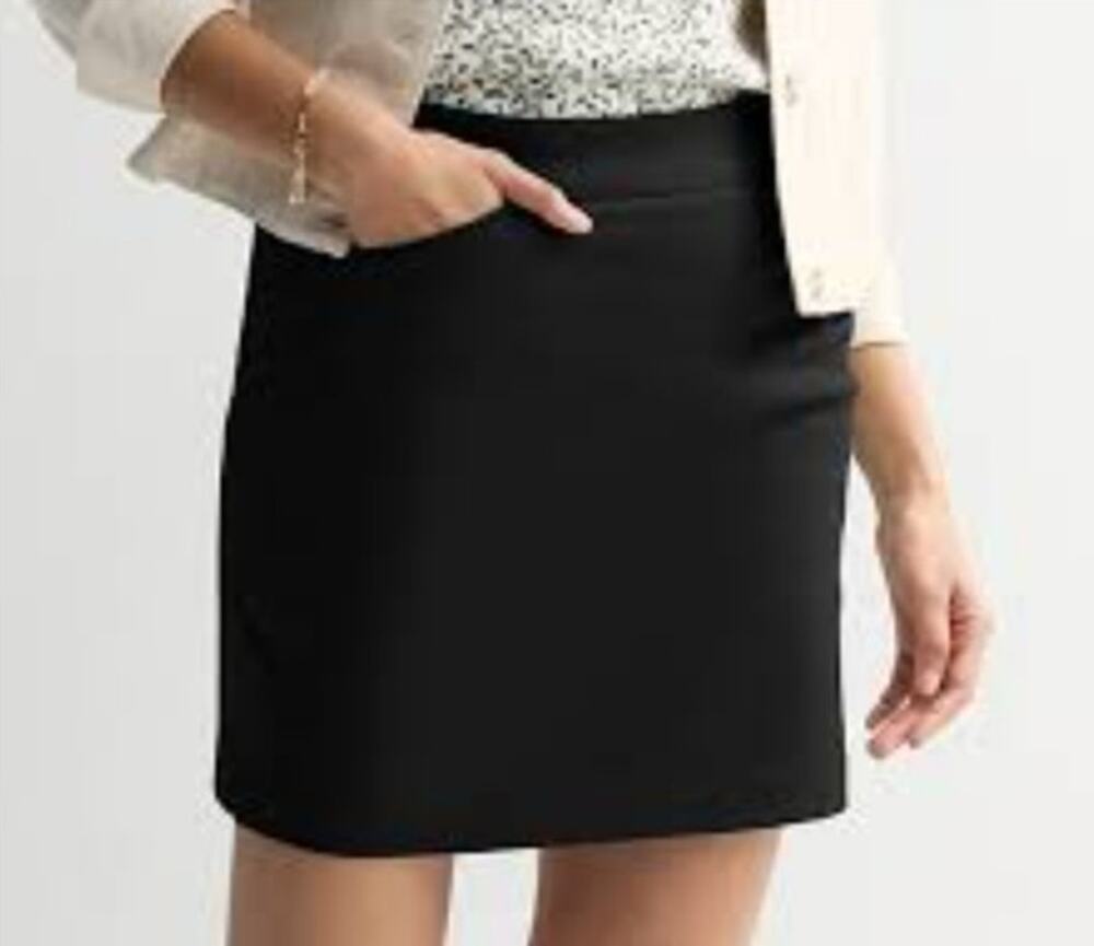 Croft & Barrow Women 14 Black Everyday The Effortless Stretch Preppy Skort